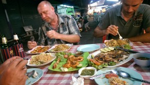 Tafeln auf Thailändisch
